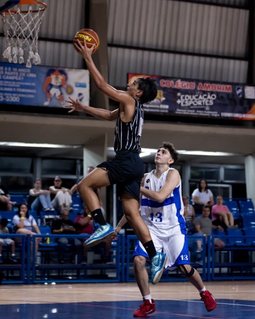 Renan Loureiro